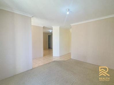 72A Parklands Square, Riverton WA 6148