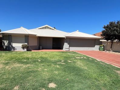 70 Hardey East Road, Wattle Grove WA 6107