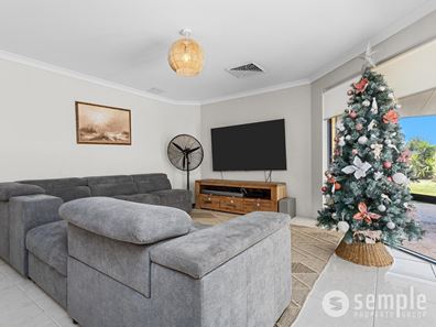 1 Brock Lane, Success WA 6164