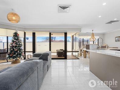 1 Brock Lane, Success WA 6164