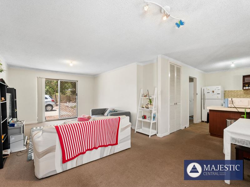 Unit 49/309 Harborne St, Glendalough WA 6016