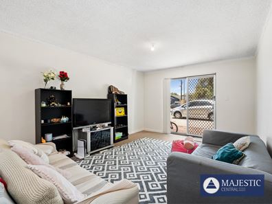 Unit 49/309 Harborne St, Glendalough WA 6016