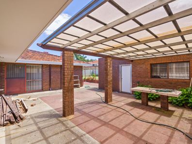 39 Chesterton Street, Spearwood WA 6163