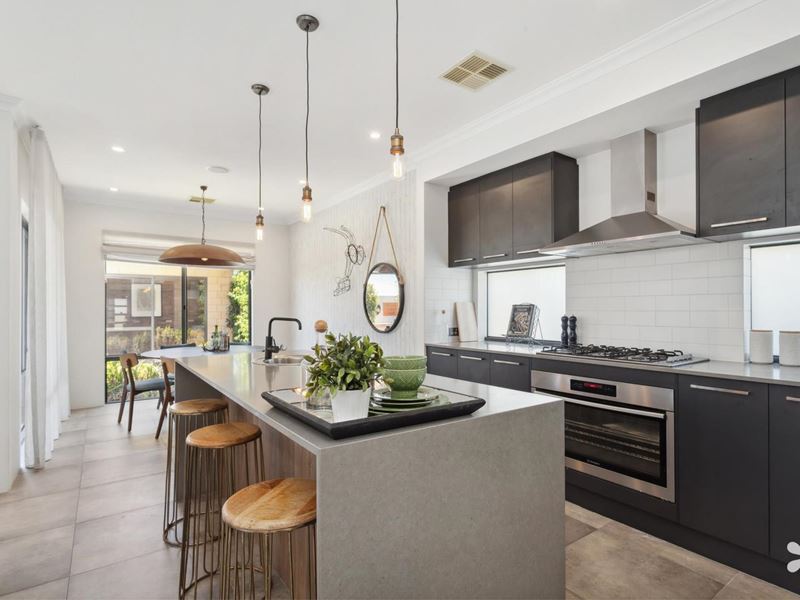 11 Bromsgrove Street, Wellard WA 6170