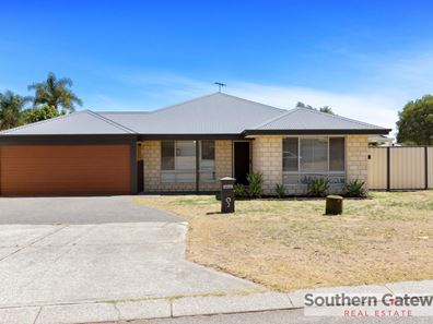 2 Garrett Corner, Parmelia WA 6167