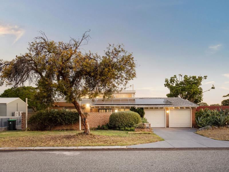 32 Merlin Drive, Carine