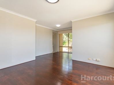 42 Serpentine Gardens, Clarkson WA 6030