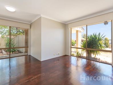 42 Serpentine Gardens, Clarkson WA 6030