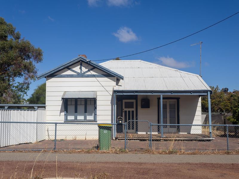 109 Todd Street, Merredin WA 6415
