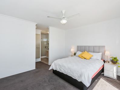 35 Bonnington Loop, Madora Bay WA 6210