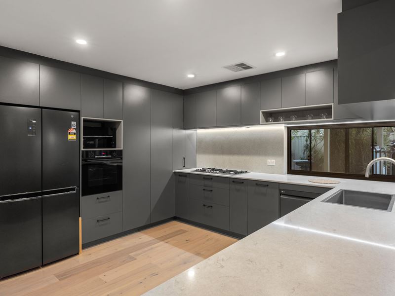 5 Bolger Place, Booragoon
