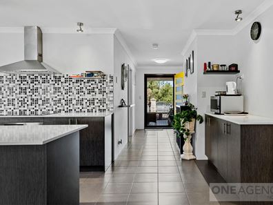 6 Lukin Loop, Pinjarra WA 6208