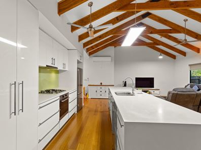11 Ibis Way, Djugun WA 6725