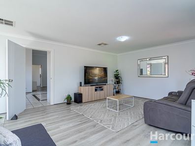 4 Chifley Lane, Currambine WA 6028