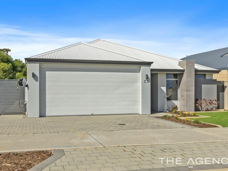 33 Broadmoor Loop, Meadow Springs