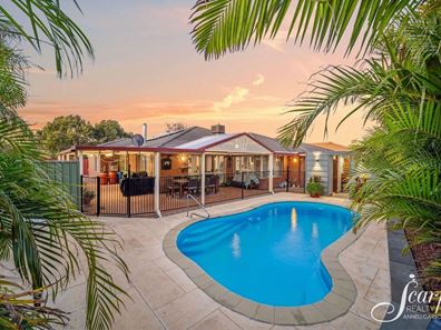 5 Parkview Gardens, Helena Valley WA 6056