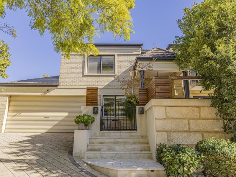 7A Unwin Avenue, Wembley Downs WA 6019