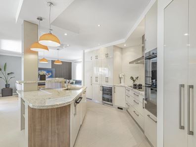 7A Unwin Avenue, Wembley Downs WA 6019