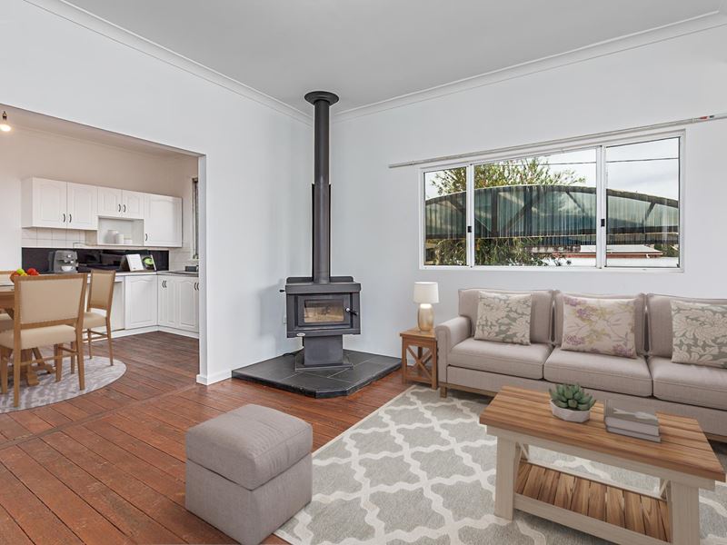 13 Robinson Street, Northam
