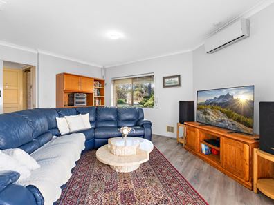 61 Meller Road, Bibra Lake WA 6163