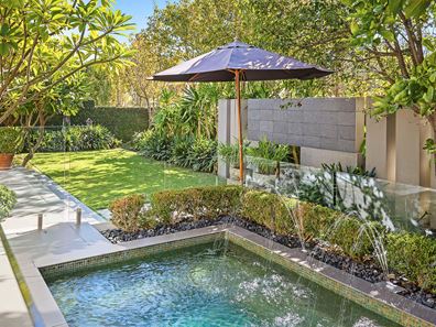 17 Watkins Road, Dalkeith WA 6009