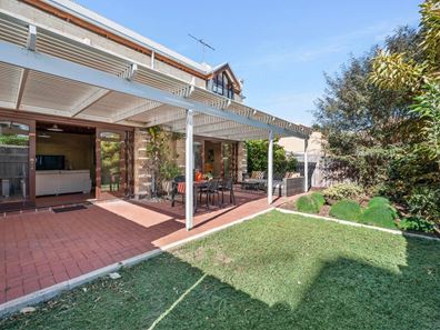 27A Ellen Street, Fremantle WA 6160