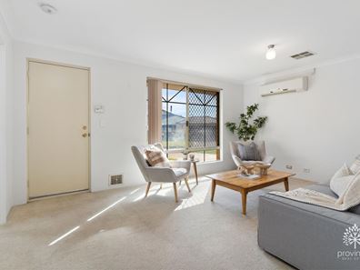 11 Dirphia Place, High Wycombe WA 6057