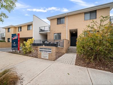 22/10 Whitlock Road, Queens Park WA 6107