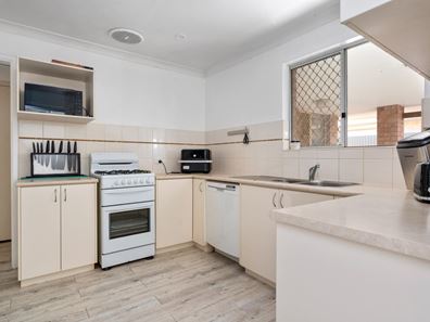 21 O'Connor Way, West Lamington WA 6430