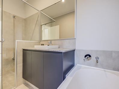 9B Aveley Street, Willetton WA 6155