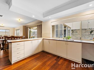 Lakelands WA 6180