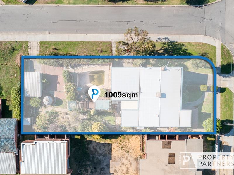 220 Ewen Street, Woodlands