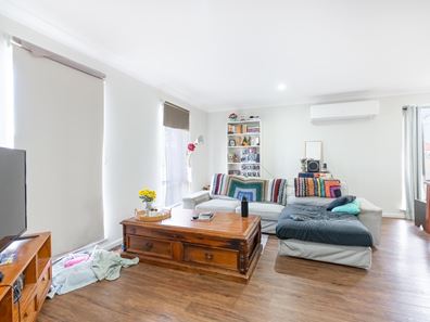 1 Frome Way, Cooloongup WA 6168