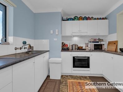 12/16 Jecks Place, Orelia WA 6167
