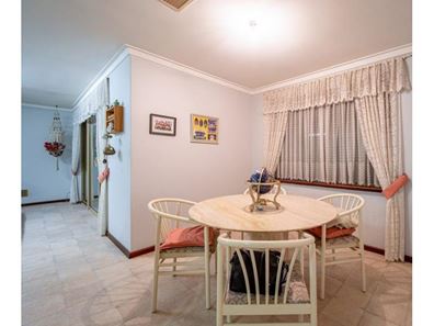 30 Lindsay Drive, Morley WA 6062