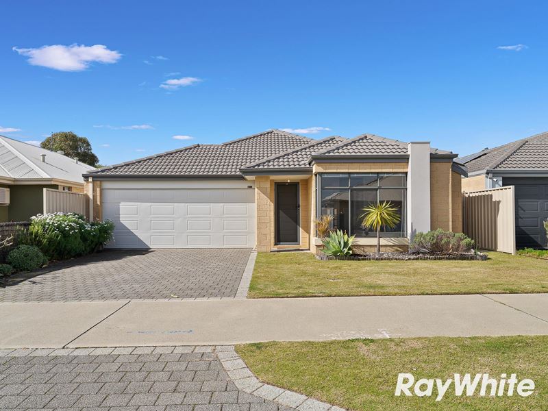 25 Broadmoor Loop, Meadow Springs