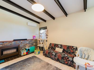 12 Carina Close, Rockingham WA 6168