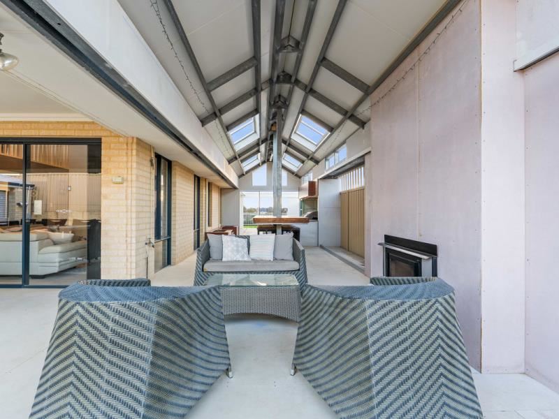 3 Ardglass Gardens, Ridgewood WA 6030