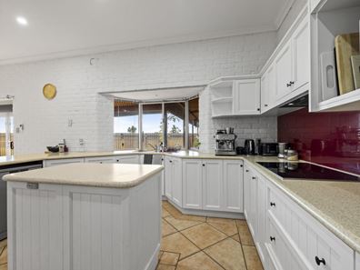 7 Mayo Court, Nickol WA 6714