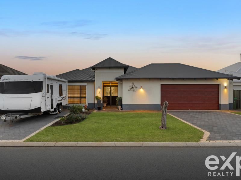 3 Lexar Bend, Shoalwater