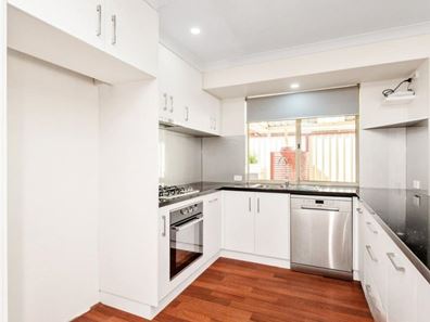 11B WEDGEWOOD GLADE, Gosnells WA 6110