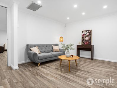 13 Pethick Close, Byford WA 6122