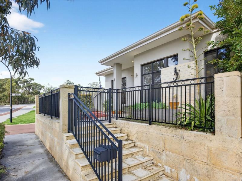 1 Redgum Way, Kwinana Town Centre