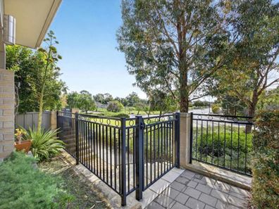 1 Redgum Way, Kwinana Town Centre WA 6167
