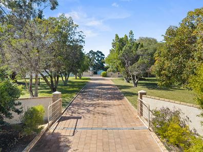26 Cassia Drive, Karnup WA 6176