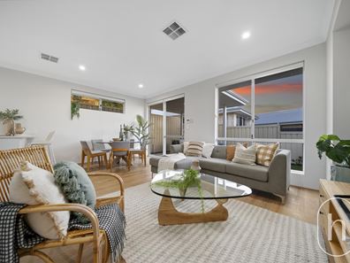 58 SANDALFORD DRIVE, Beldon WA 6027