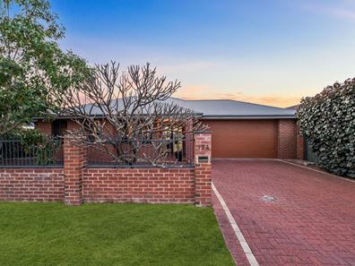 154 Treasure Road, Queens Park WA 6107
