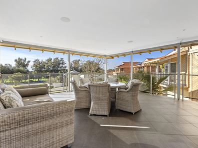 7 Cadiz Court, Sorrento WA 6020