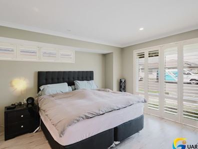 2 Miramar Way, Piara Waters WA 6112