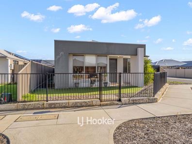 16 Tiffany Centre, Dalyellup WA 6230
